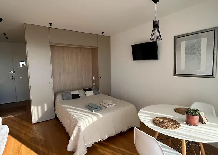 22nd Floor Skyline Panoramic Sea&city Views *